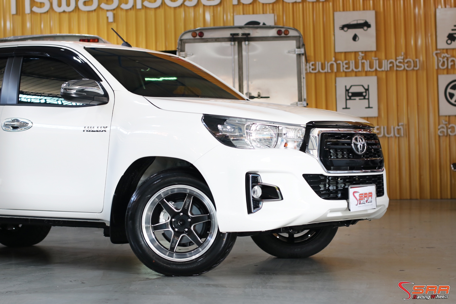 ล้อแม็กซ์ใหม่ D1L ขอบ18 กว้าง9.5/10.5 PCD5H114.3 offset+25/30