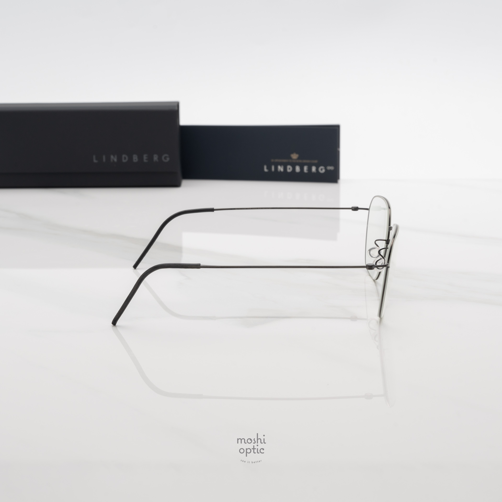 แว่นสายตา Lindberg Thintanium 070 14CBX 5548 T850 PU9