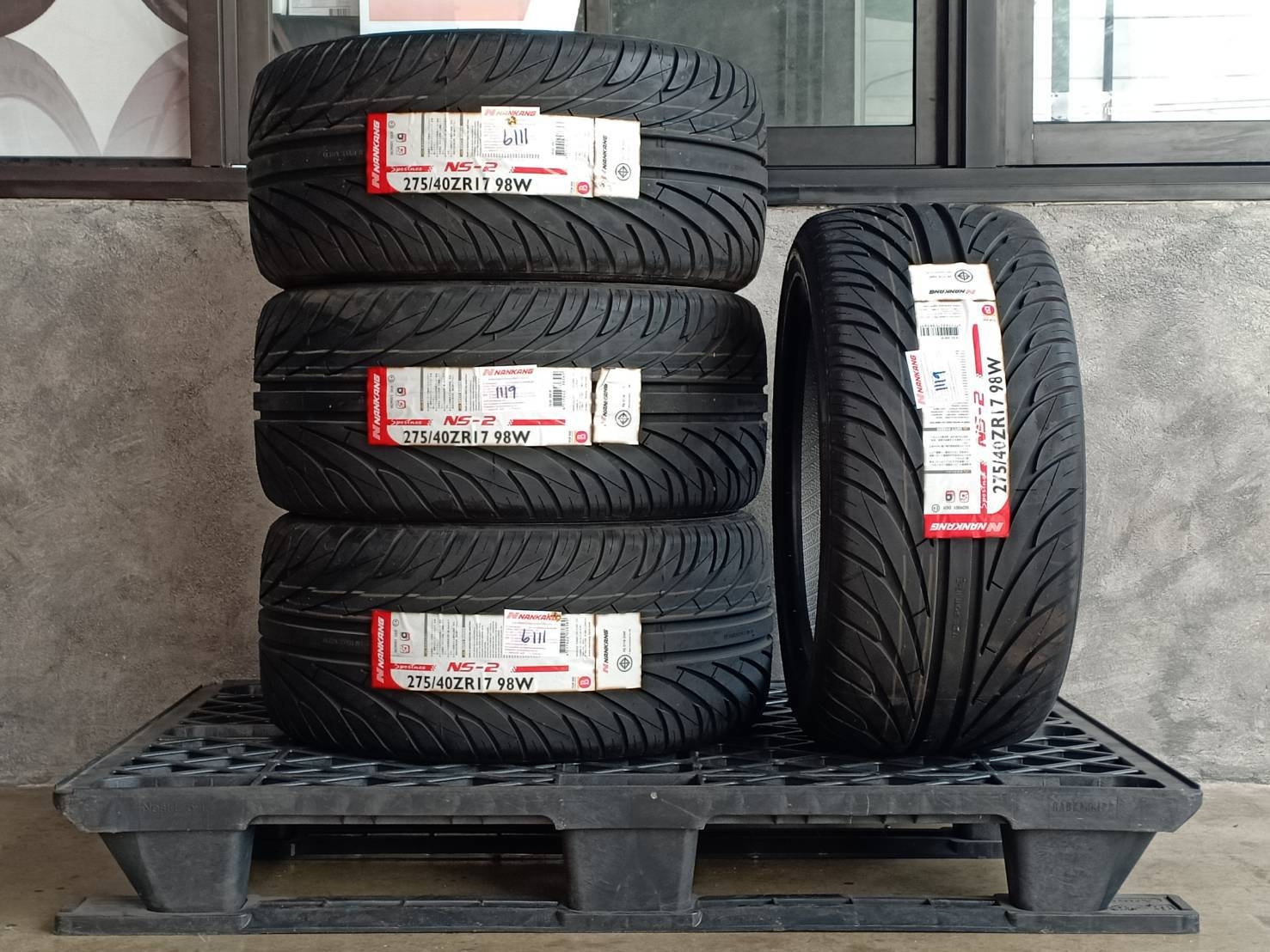 NANKANG 275/40ZR17 NS-2 98W MADE IN TAIWAN