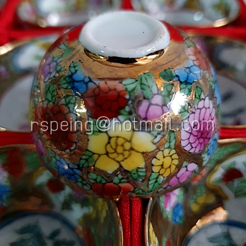 ชุดถ้วยน้ำชาจีน ลายแปดเซียนและผลท้อวาดมือ 12 ใบ พร้อมกล่อง