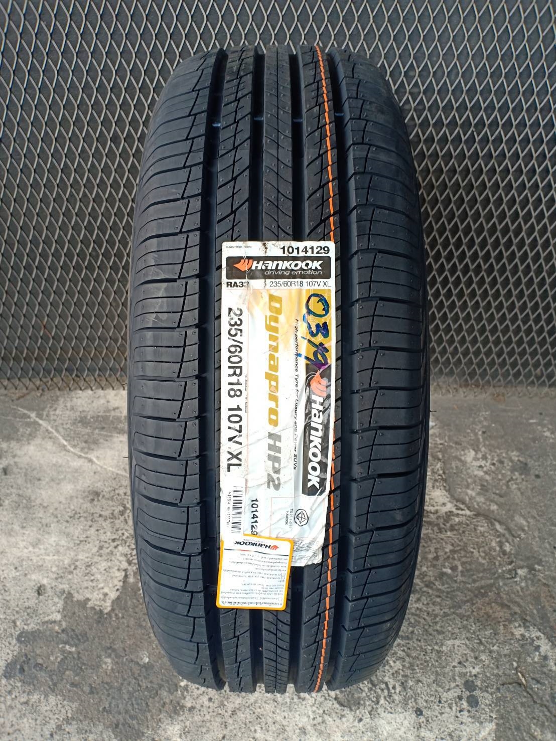 HANKOOK DYNAPRO HP2 (RA33) 235/60-17 เส้น 3500 ปี19 ปกติ 4500