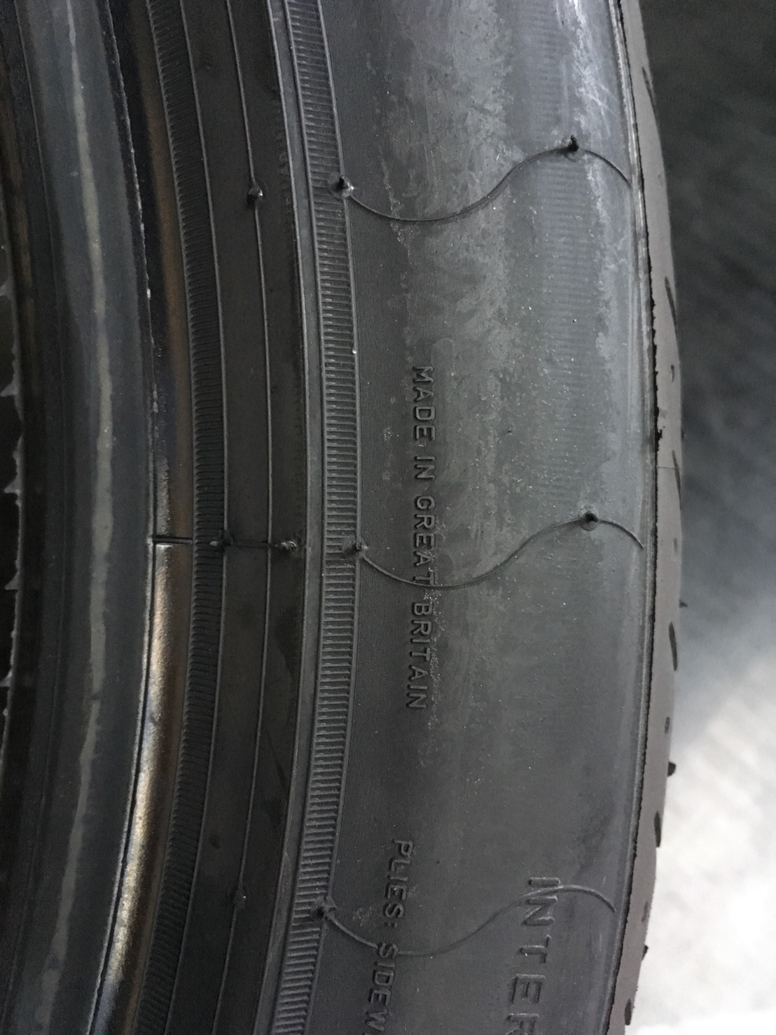 PIRELLI P-ZERO N1 295/35-21 เส้น 14500 ปกติ 18000 บาท ปี18