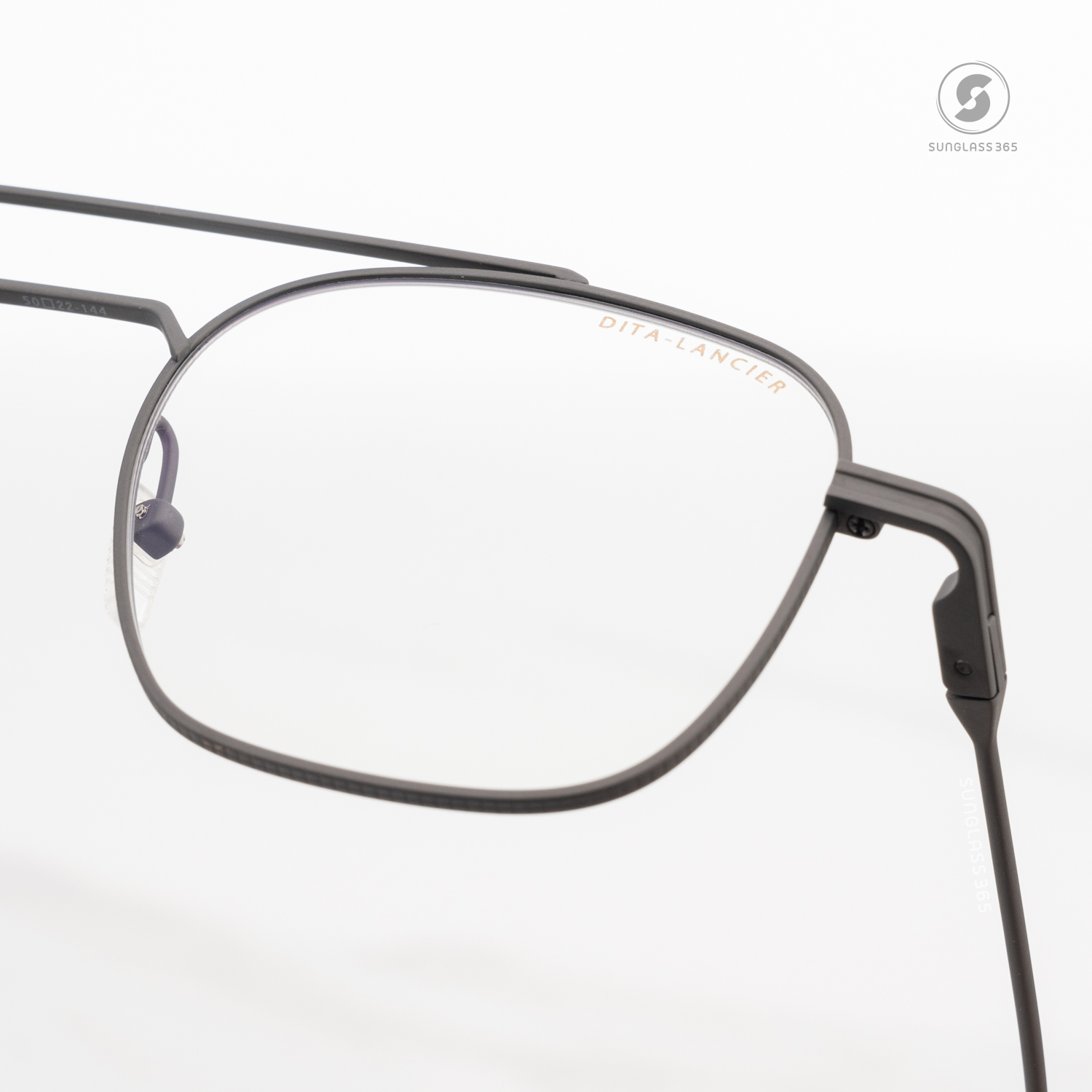 แว่นสายตา DITA LANCIER DLX118 A 03 with Blue Control Lens