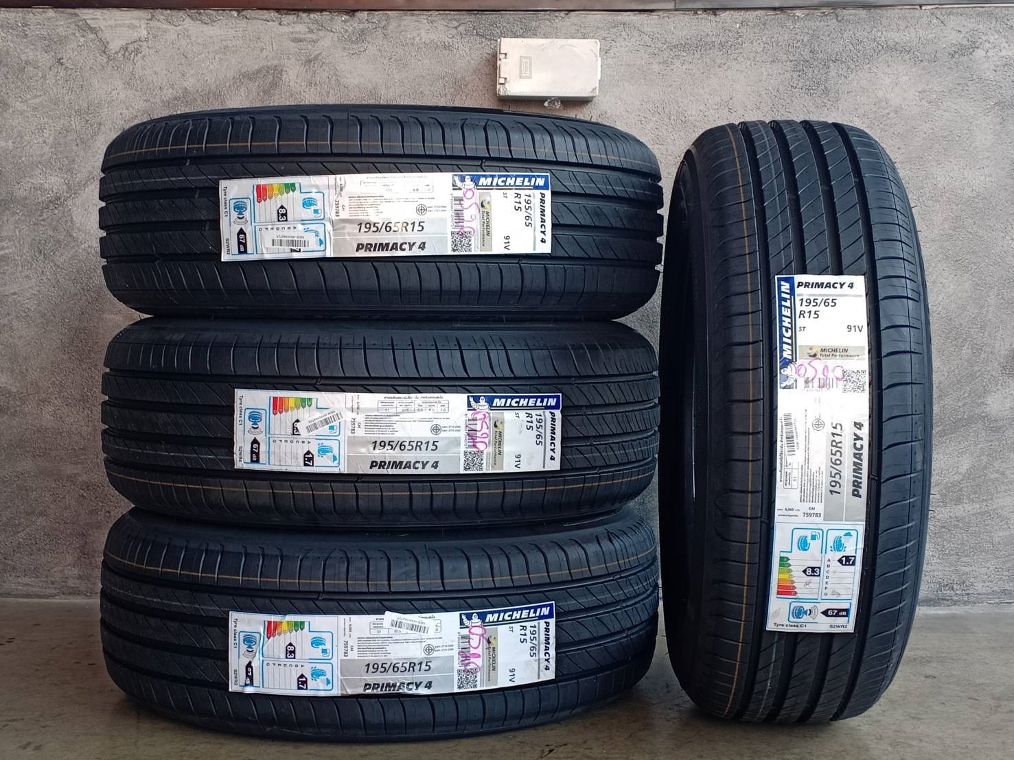 MICHELIN 195/65R15 PRIMACY 4ST 91V MADE IN THAILAND