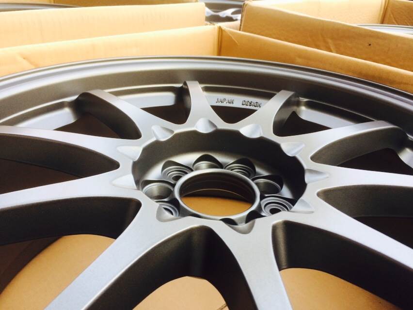 ล้อใหม่ CE28 ขอบ18 ชุด 9800 บาท ปกติ24000