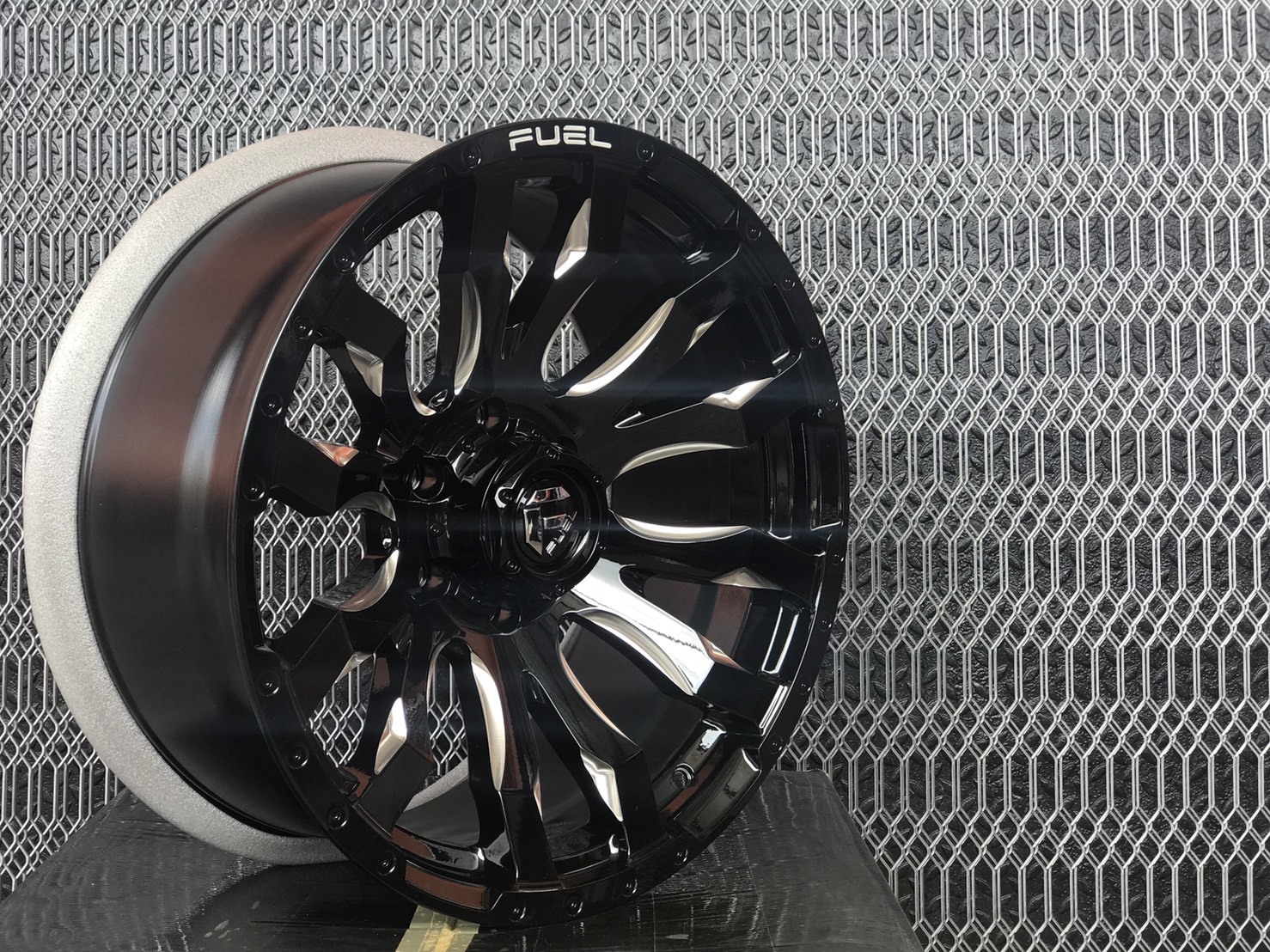 ล้อแท้ #FUEL #BLITZ ขอบ20 ราคาถูก