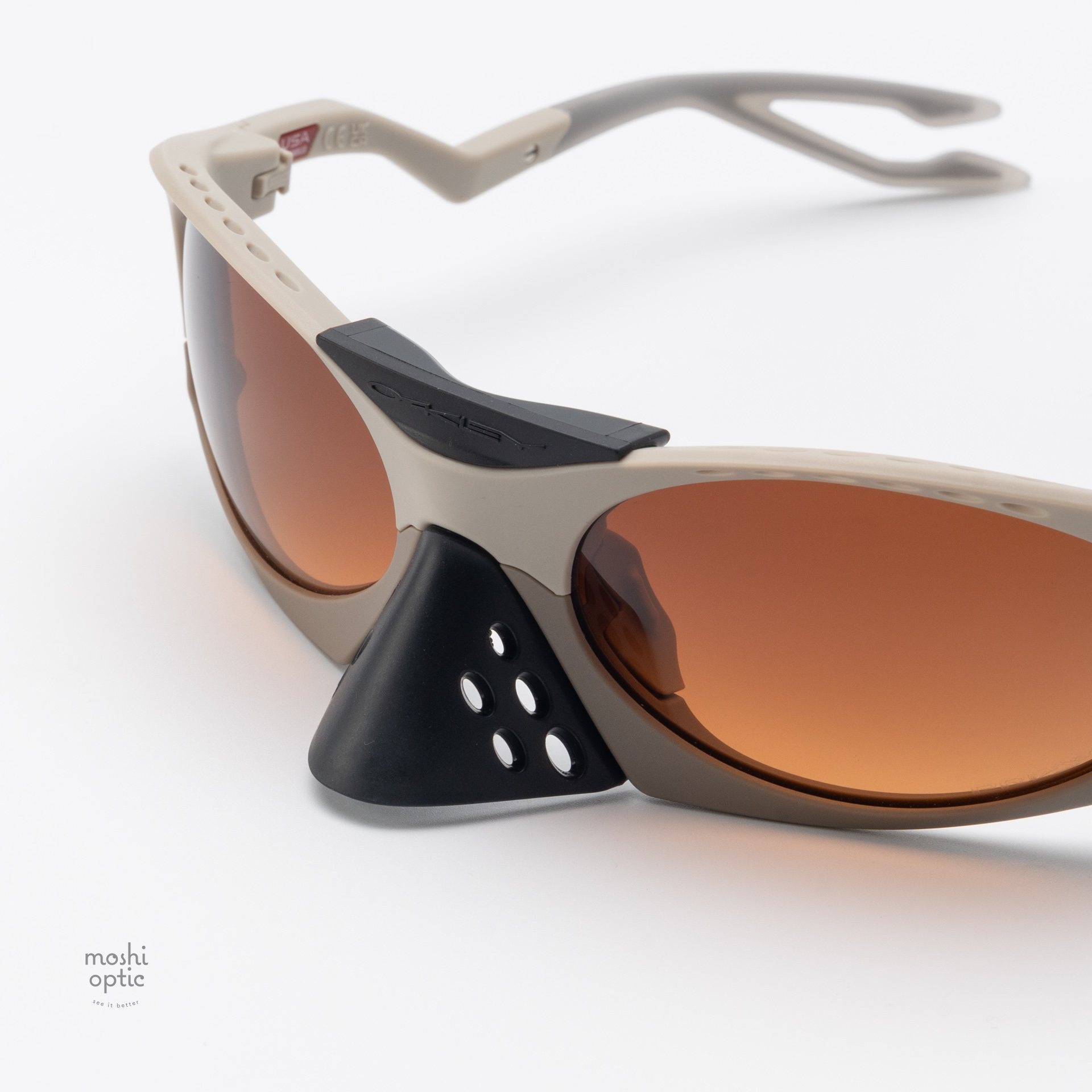 OAKLEY Plantaris OO9437-02 Matte Sand Prizm Brown Gradient