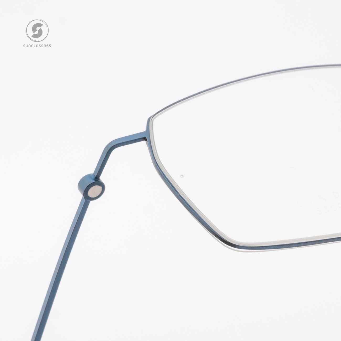 แว่นสายตา Lindberg Thintanium 019 1279A 5509 T850 U13