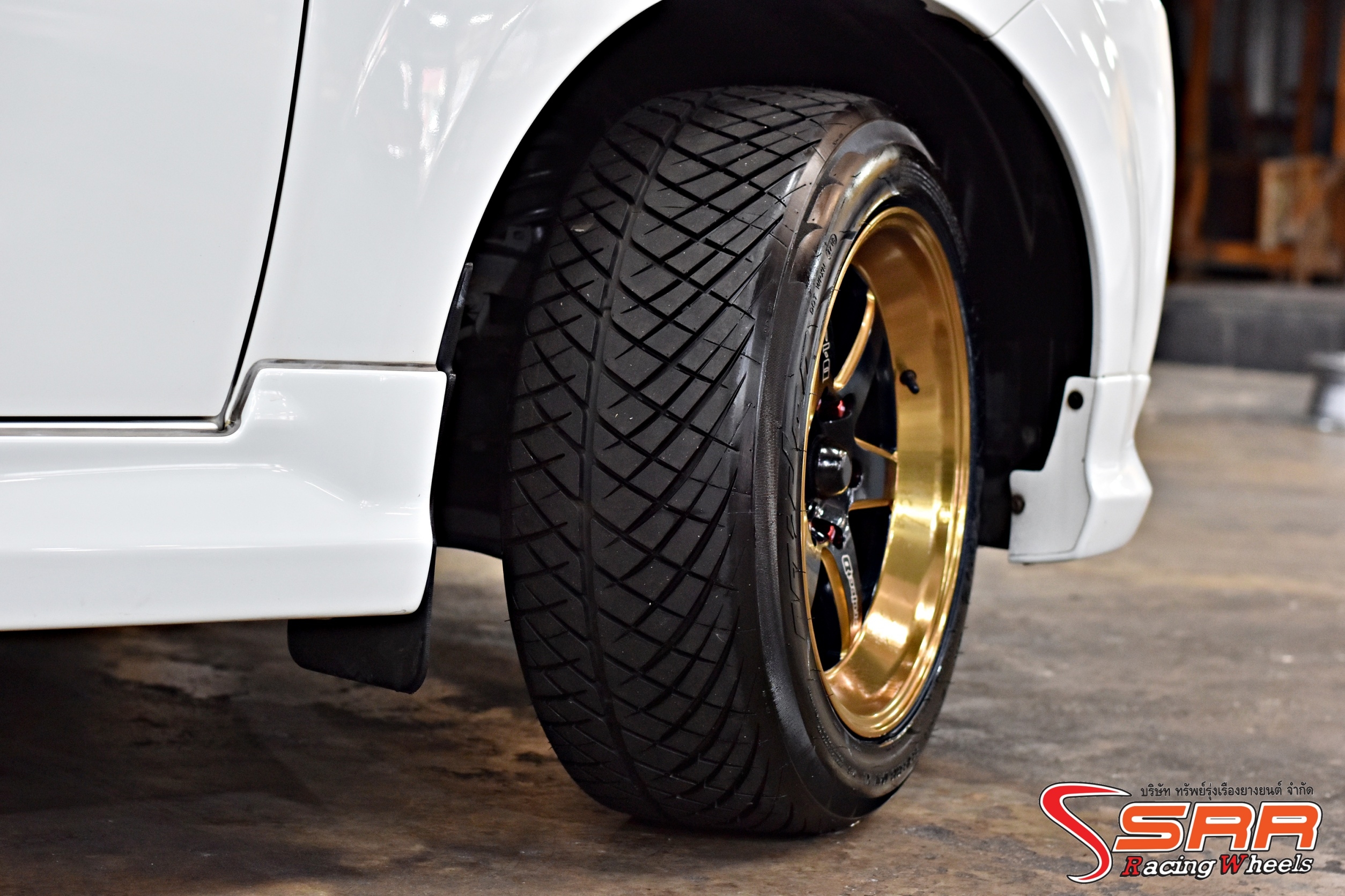 ล้อแท้ LENSO D1SL ขอบ18 ราคาพิเศษ