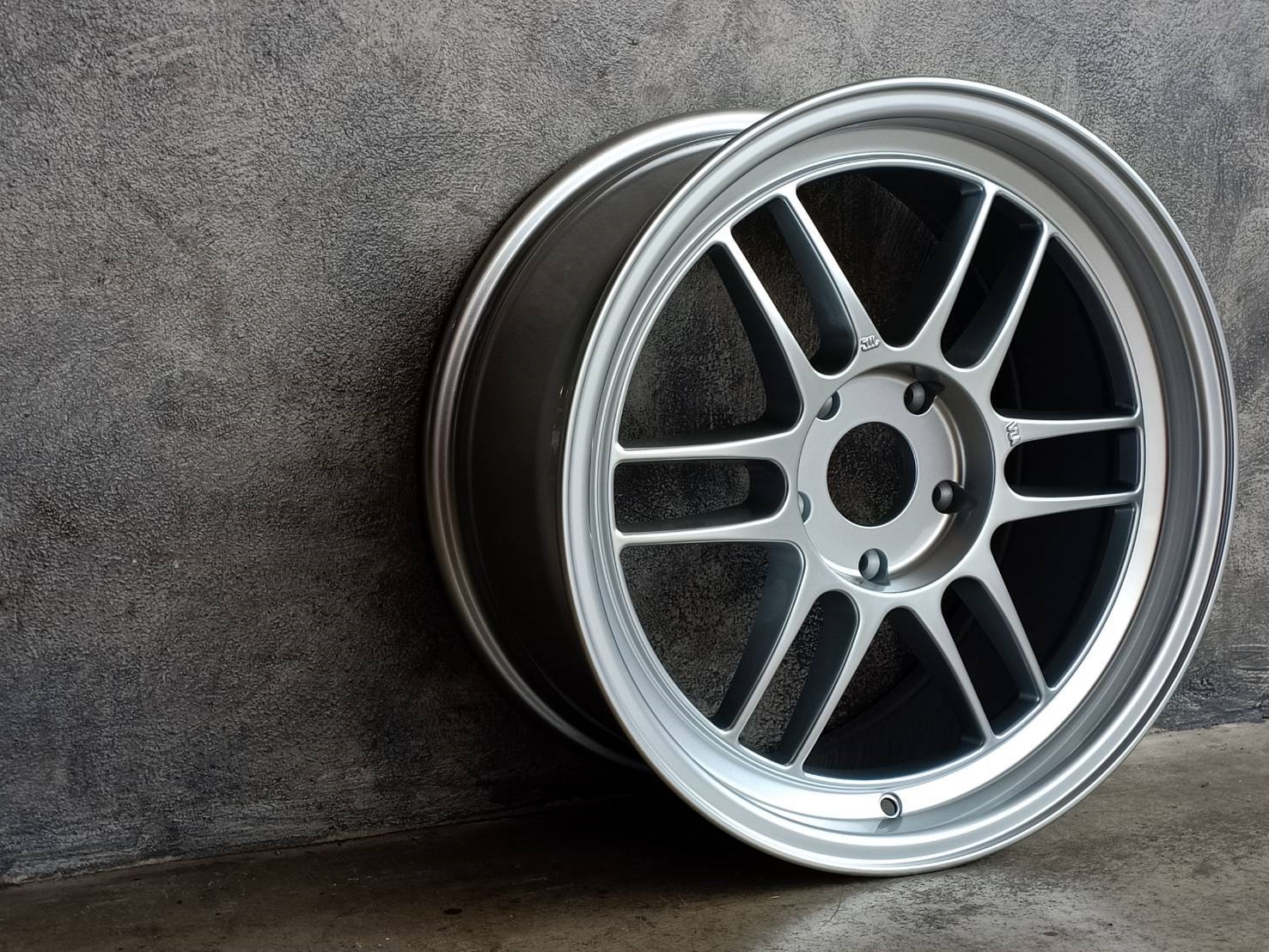 TK-F1 (TM-187) 17X8 5X114.3 30 73.1 HIGH GLOSS SILVER