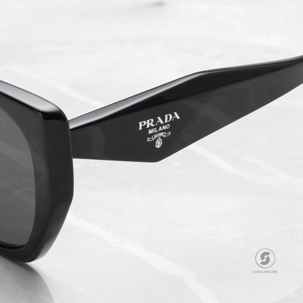 PRADA PR19ZSF 1AB5S0 Black