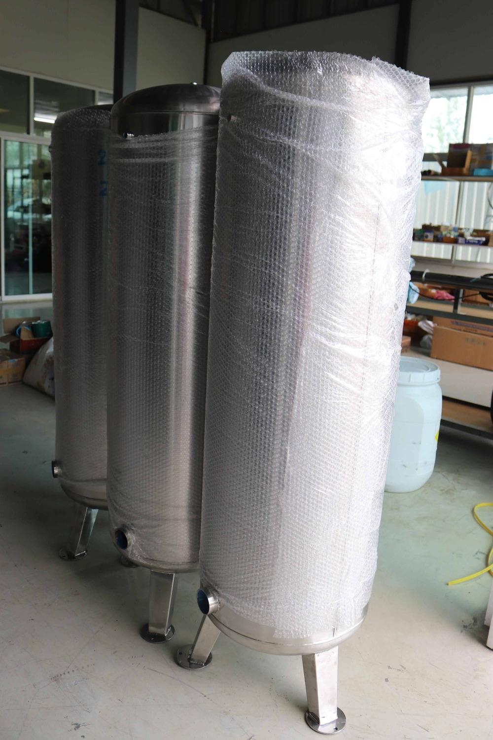 ถังกรองน้ําสแตนเลส16นิ้ว(40X150 ซม.)หนา 2 มม.ท่อ 1 นิ้ว
