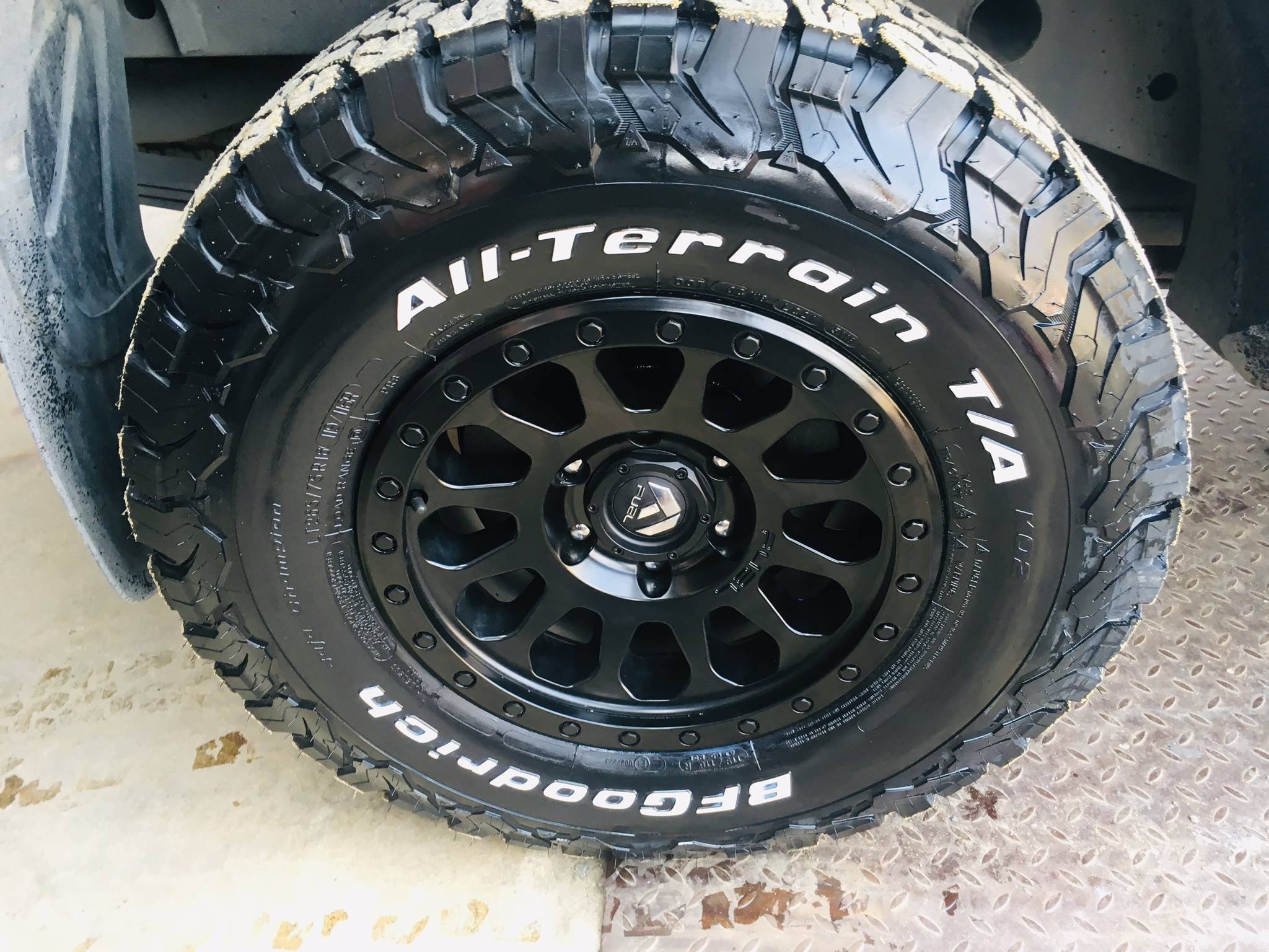 ล้อแท้ FUEL VECTOR D579 ขอบ20