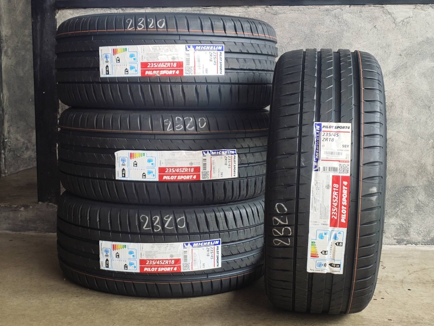 MICHELIN 235/45ZR18 PILOT SPORT4 ST 98Y