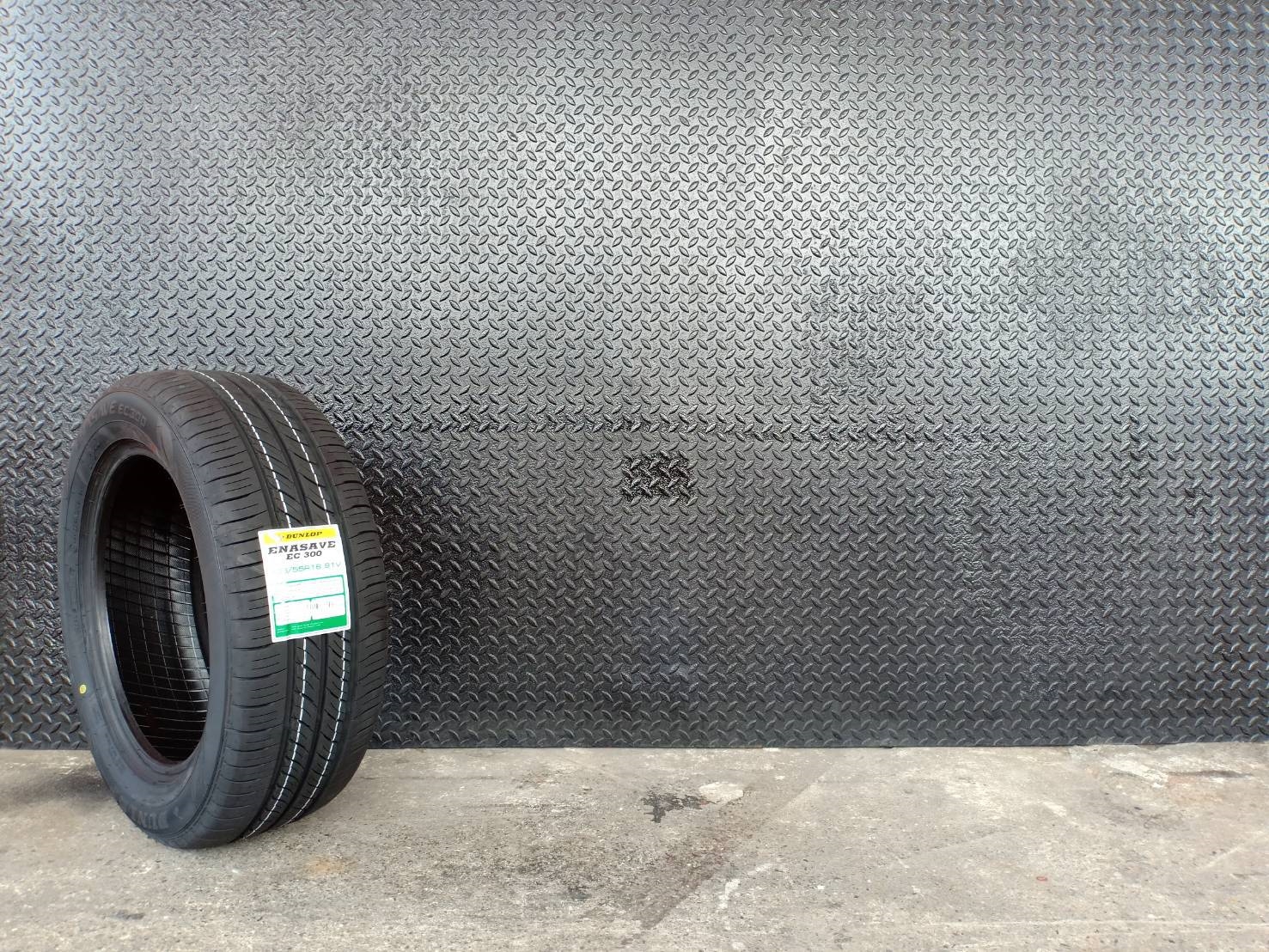 ยางใหม่ DUNLOP ENASAVE EC 300 205/55-16 ราคาถูก