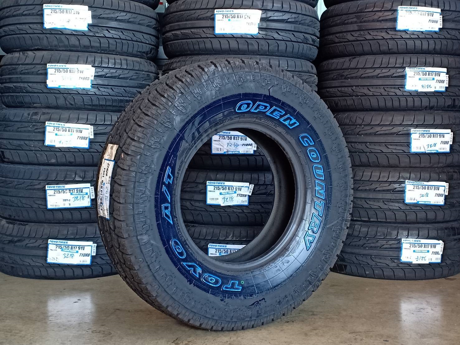 ยาง TOYO OPAT2 265/75R16 ปี18
