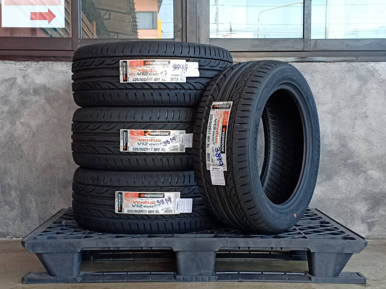 HANKOOK 225/50ZR17 VENTUS V12 EVO2 98Y XL MADE IN KOREA