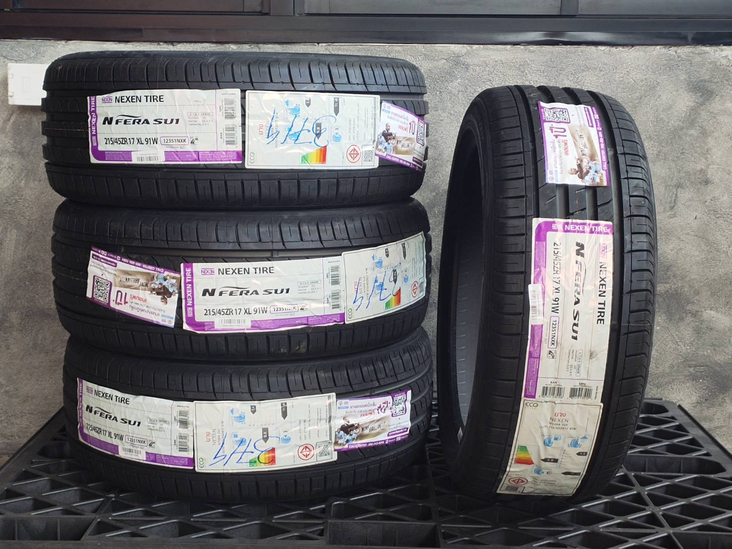 NEXEN NFERA SU1 215/45ZR17ต้องการส่วนลดราคาพิเศษ กรุณาสอบถาม