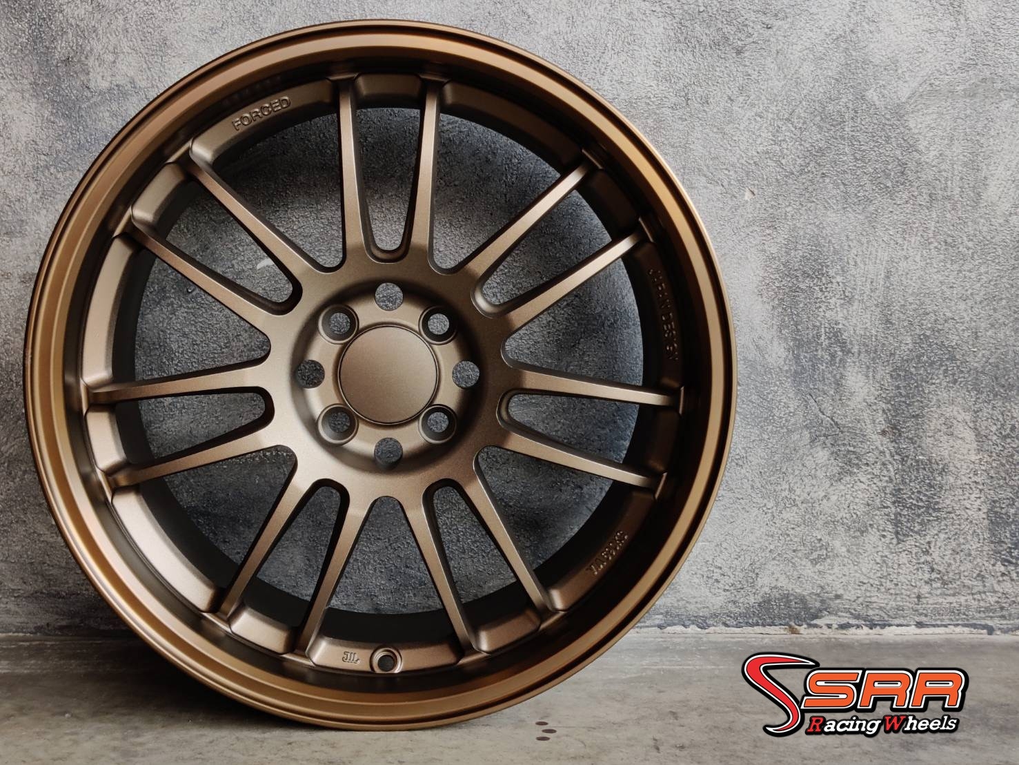 RE30 17X8.5 4X100 38 ABDS/LPBD AUTO OPTION