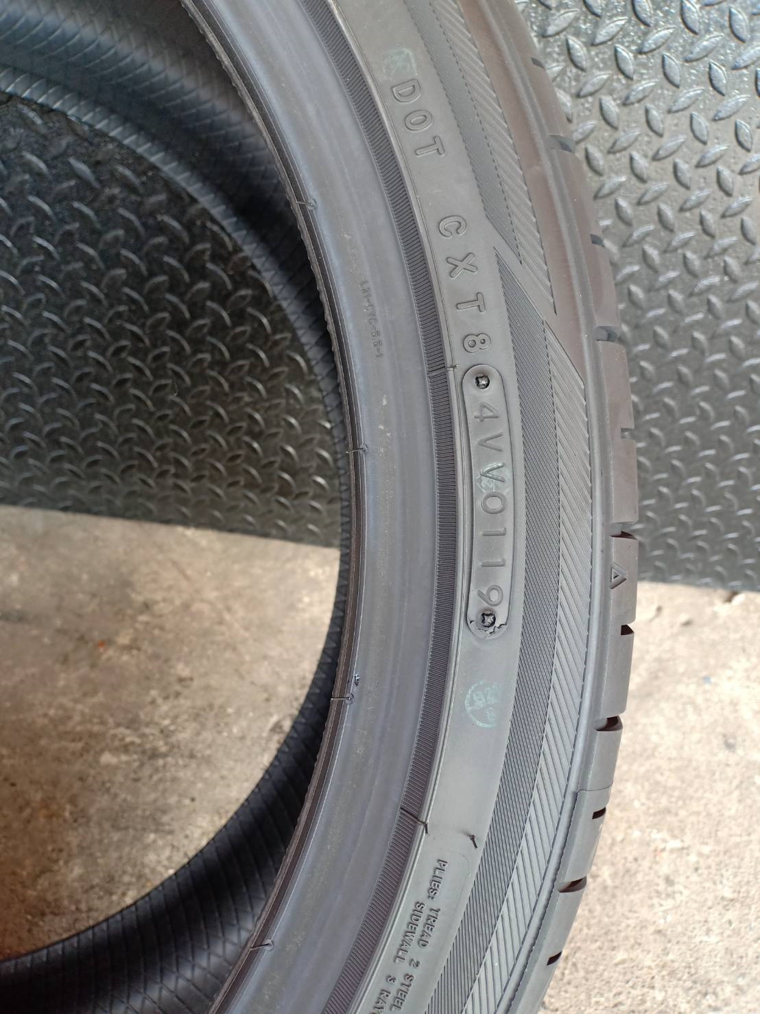 ยางใหม่ TOYO PROXES SPORT 255/40-21,285/35-21 ราคาถูก