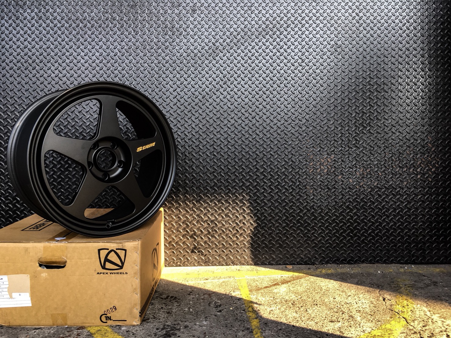 SPOON ROTA แท้ สำหรับรถเก๋ง ราคาพิเศษ