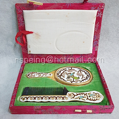 ชุดหวีและกระจก ถมปัดจีน (Cloisonne) พร้อมกล่อง