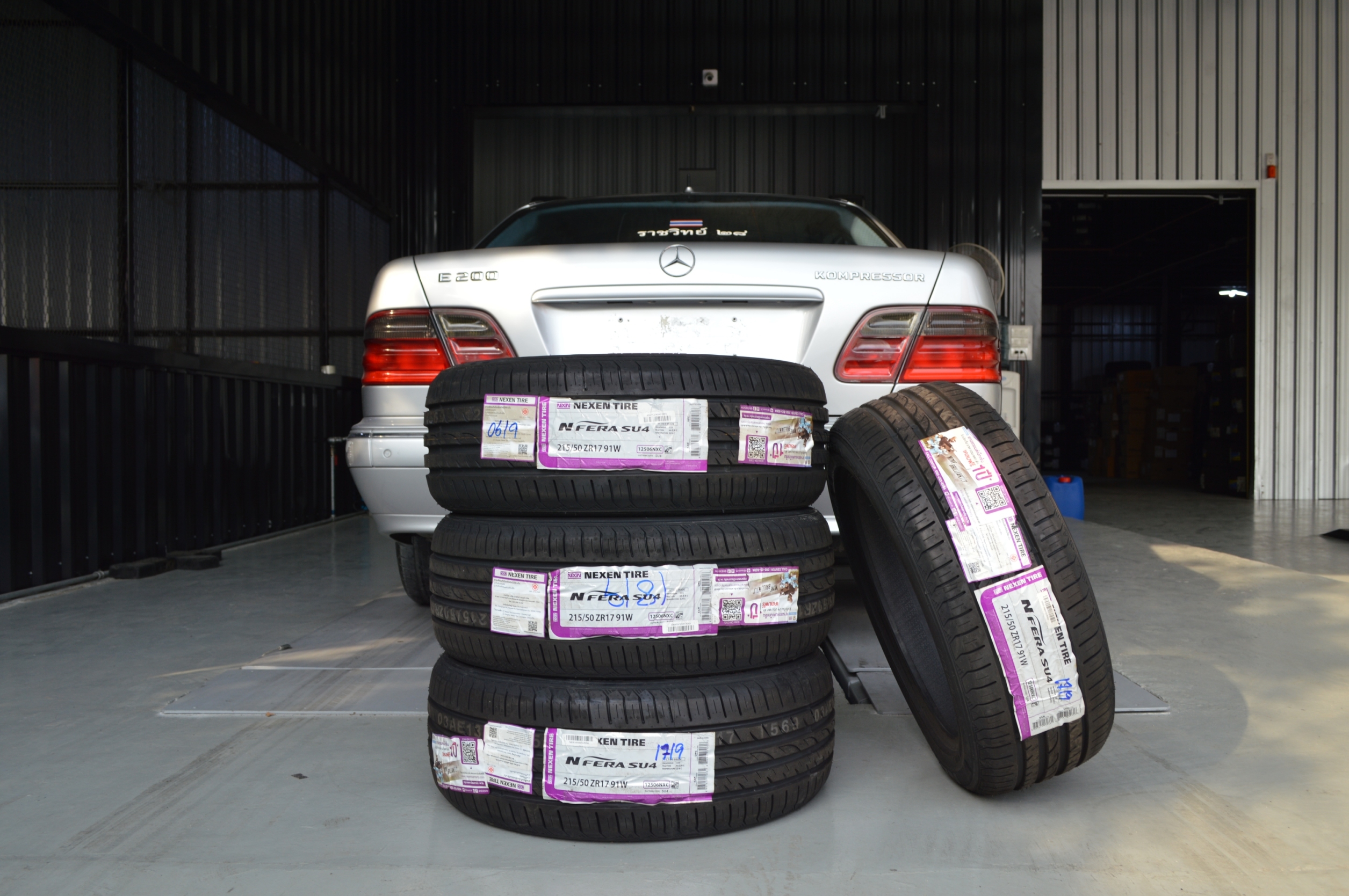 ยาง NEXEN SU4 215/50R17 ปี19