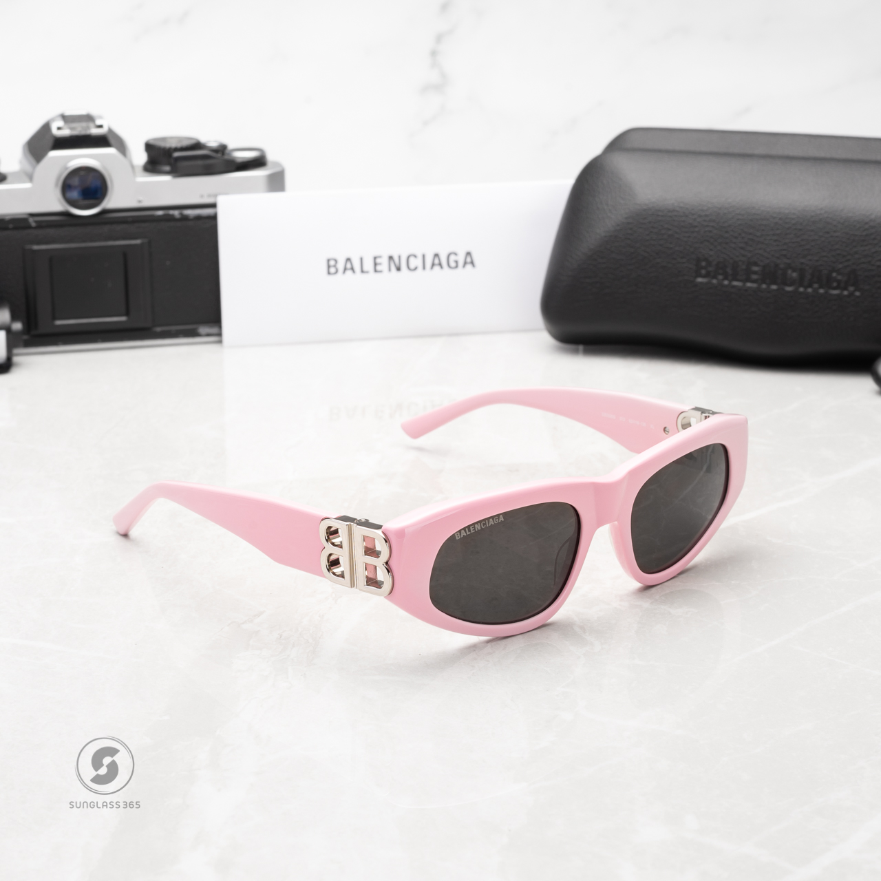 แว่นกันแดด Balenciaga Dynasty D-Frame BB0095S 013
