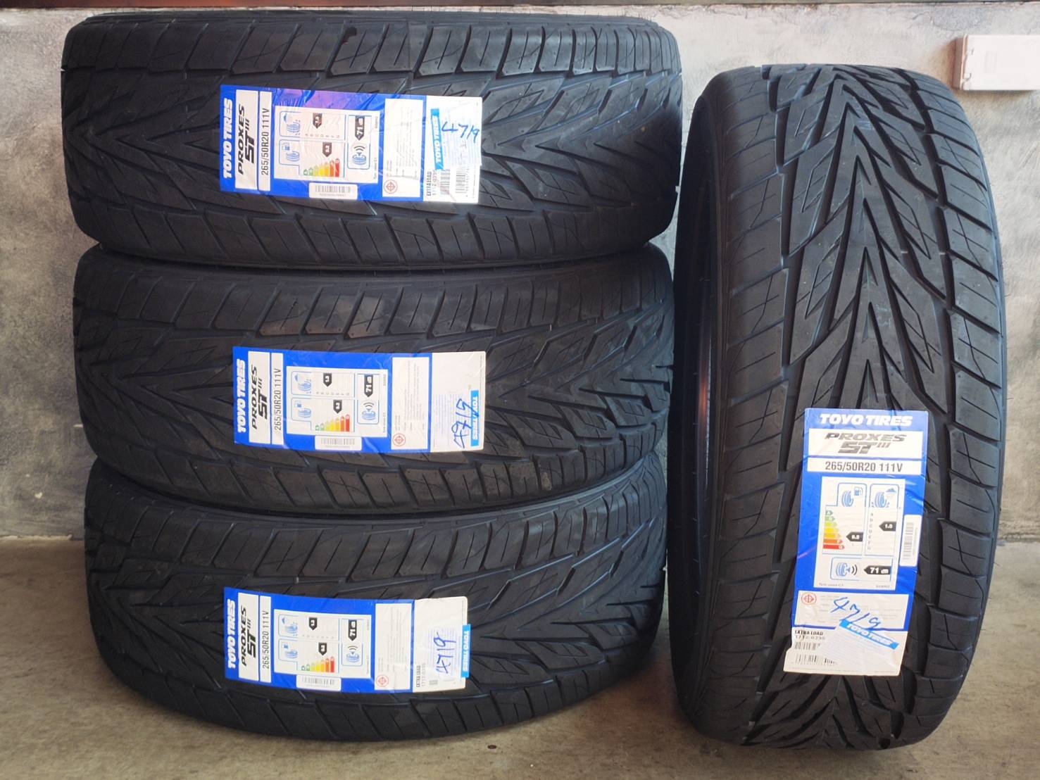 TOYO PROXES ST3 265/50R20