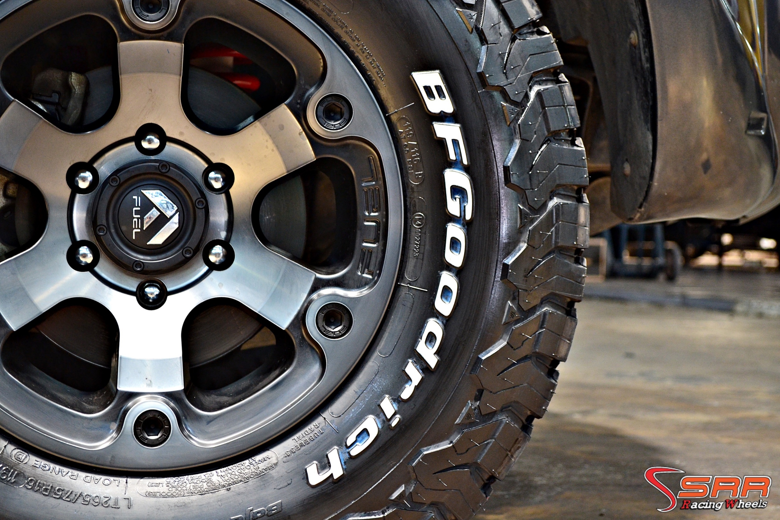 ล้อแท้ FUEL BEAST D564 ขอบ 16 ราคาถูก