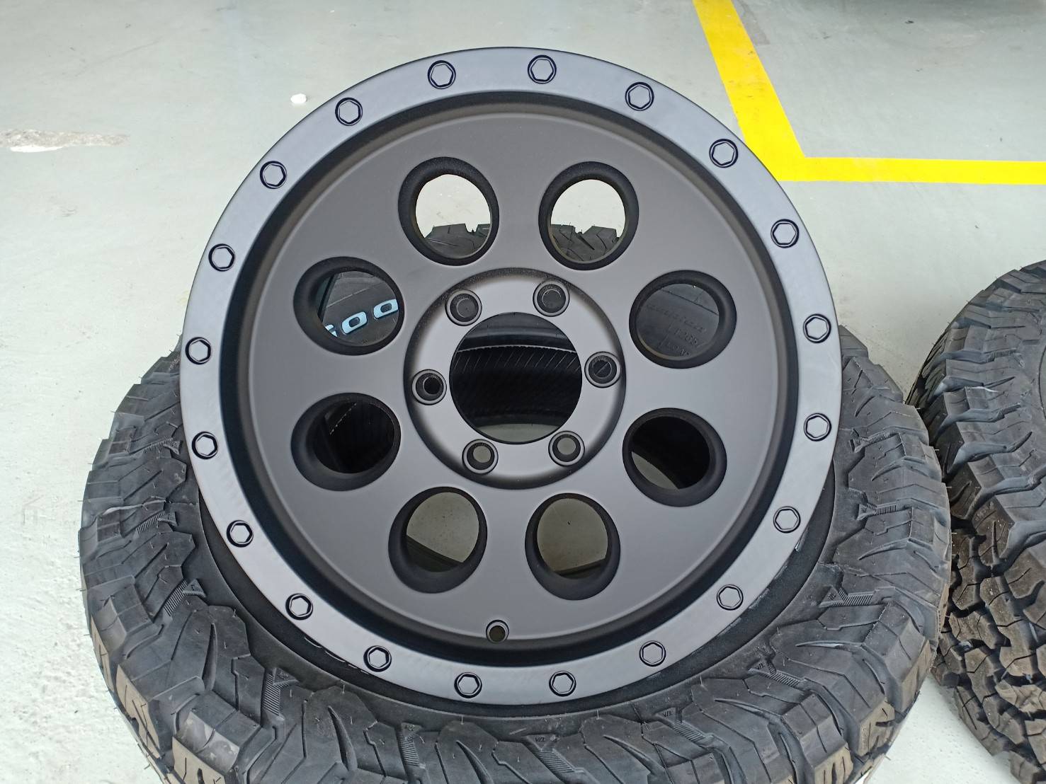 หยดน้ำ MAX1ขอบ16 ยาง BF ราคาพิเศษ