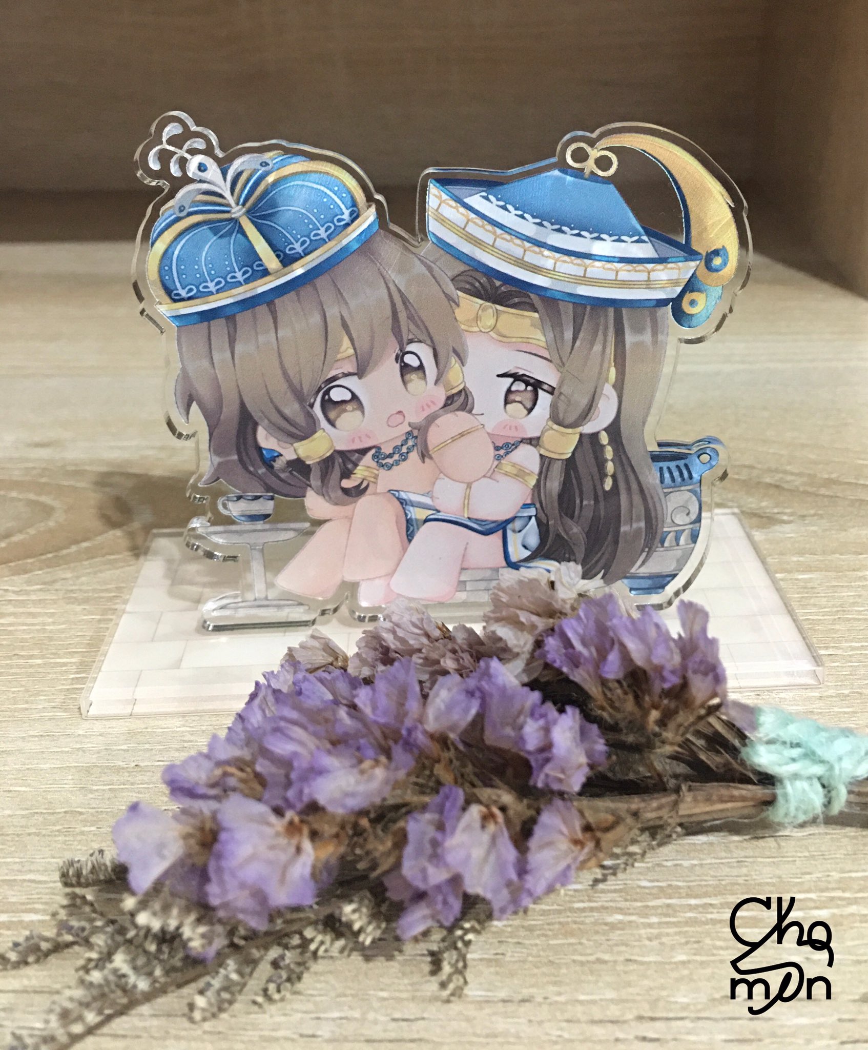 สแตนดี้อะคริลิคพร้อมฉาก เรื่องมหาบุรุษแห่งครีตัน [ส่งฟรี]