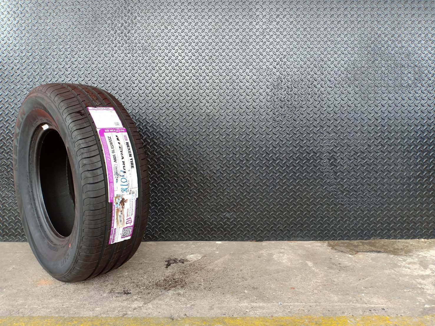 ยางใหม่หายาก NEXEN RU1 255/65-16 ราคาถูก