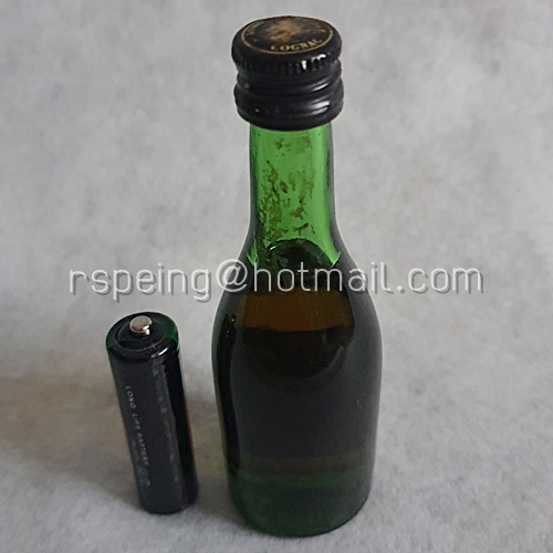 เหล้าขวดเล็ก เหล้าแท้ขวดแก้ว Remy Martin Fine Champagne Cognac V.S.O.P.