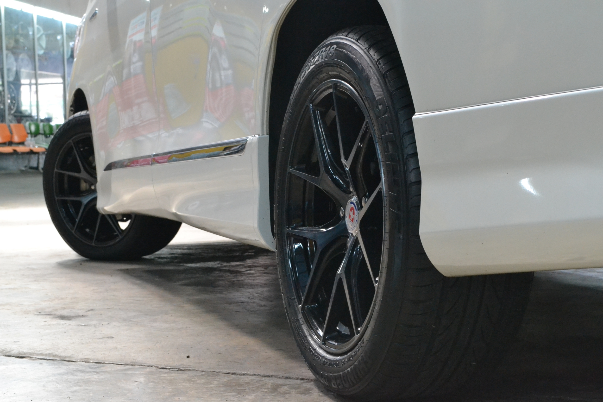 ล้อใหม่ HRE P101 ขอบ18 โปรโมชั่น