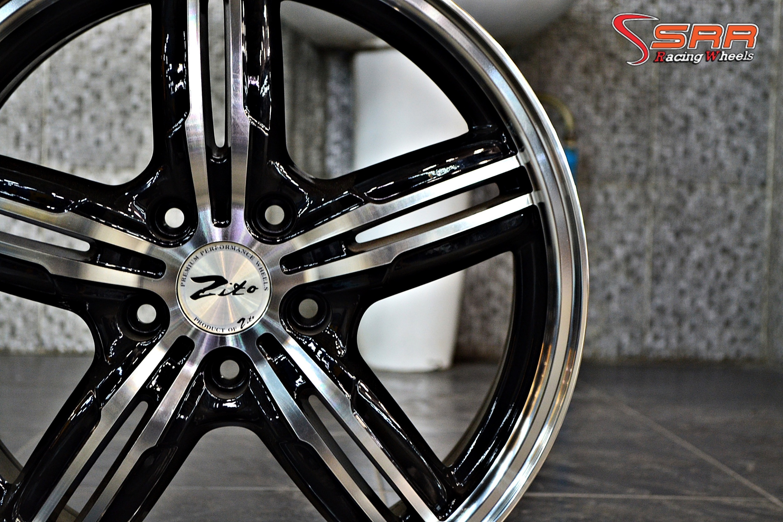 ล้อ P1635 ขอบ17 วง 2000 ปกติ 3500