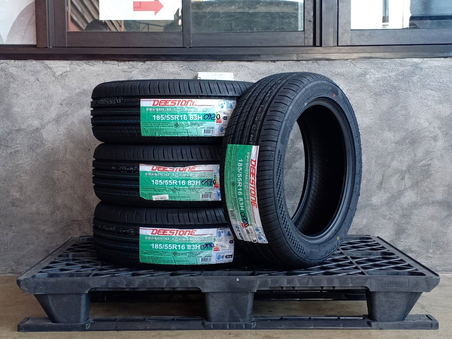 DEESTONE 185/55R16 PREMIUM TOURER RA01 83H MADE IN THAILAND