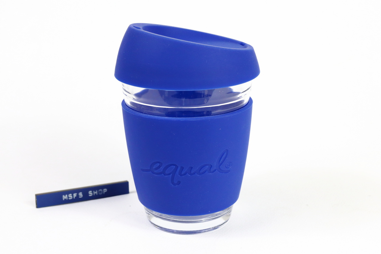 แก้วกาแฟ Equal ฝาซิลิโคน สีน้ำเงิน ขนาดไม่รวมฝา 8.5 x 8.5 x 10.5 ซม.
