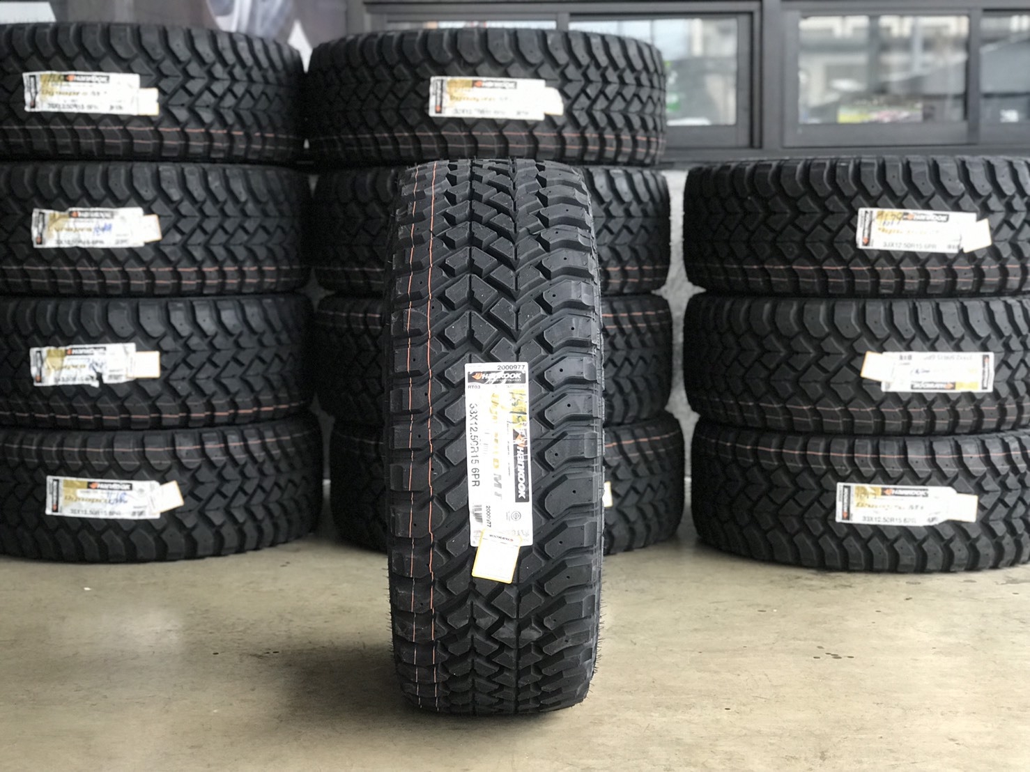 ยางเขาใหม่ ลดราคา HANKOOK MT 33x12.5R15 Y19