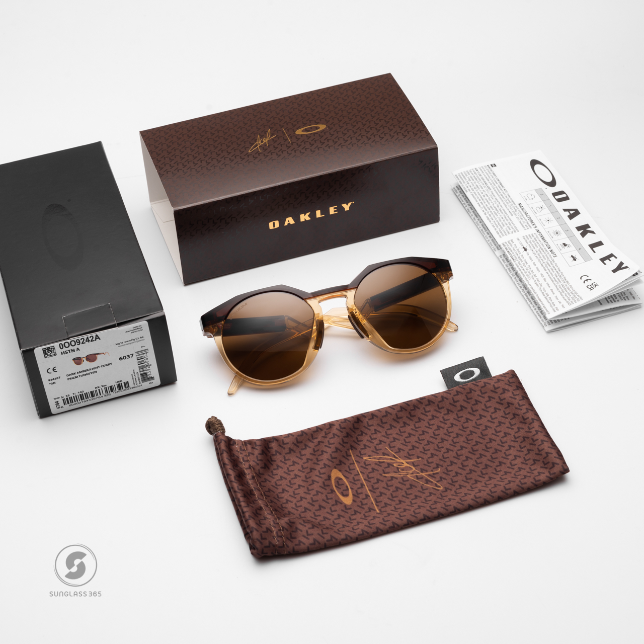 OAKLEY HSTN(A) x Mbappe OO9242A-07 Dark Ember/Light Curry