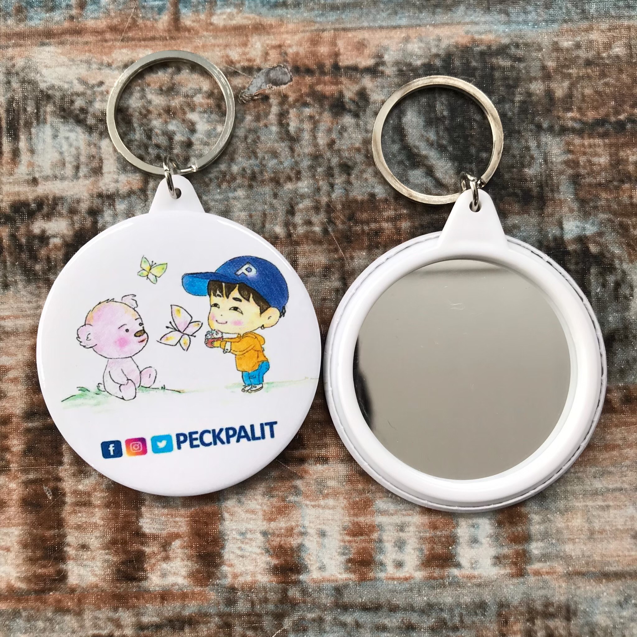 พวงกุญแจกระจก รับผลิตพวงพวงกุญแจกระจก ไข่ปลาคล้องกระเป๋า