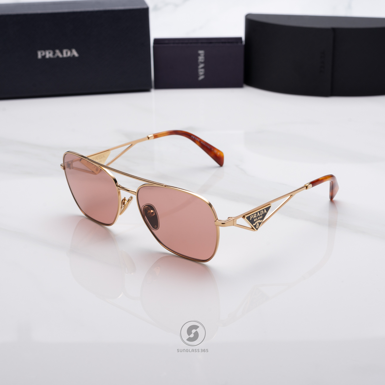 แว่นกันแดด PRADA PRA50S 5AK08M Gold