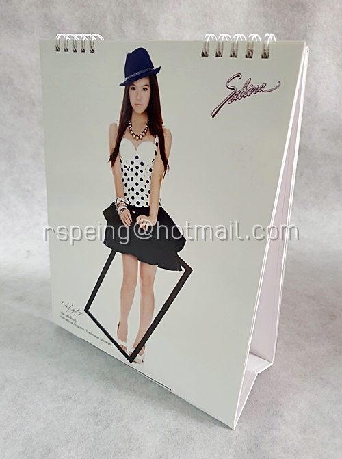 ปฏิทินตั้งโต๊ะ Sabina 2554 (2010) Viora Lingerie