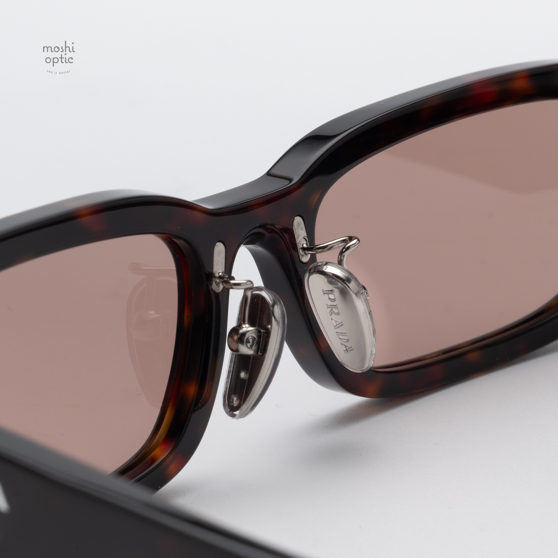 แว่นกันแดด PRADA PRB06SF 17N60B