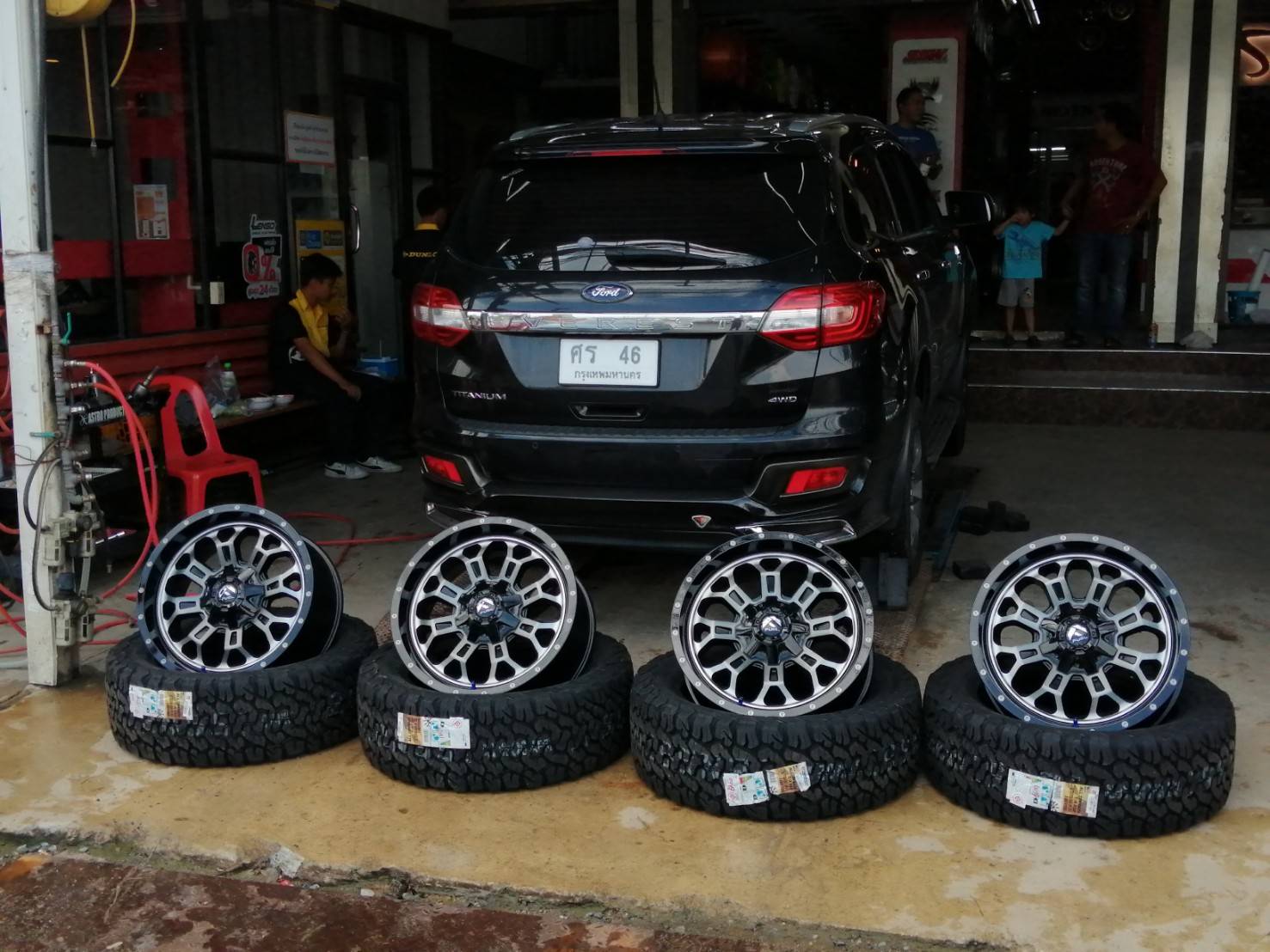 FUEL CRUSH ขอบ20 ใส่ EVEREST ราคาพิเศษ