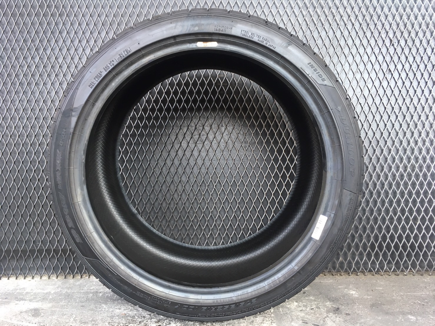 DUNLOP SPORTMAXX050+ 275/35-19 ยางใหม่ ราคาถูก