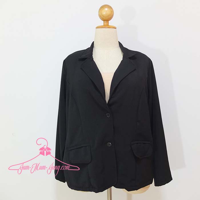 *อกฟรีไซส์52-54นิ้ว*เสื้อสูทคนอ้วนผ้าฮานาโกะนาโนสีดำติดกระดุม2เม็ด มีกระเป๋า2ข้าง สวยน่ารักมากๆค่ะ