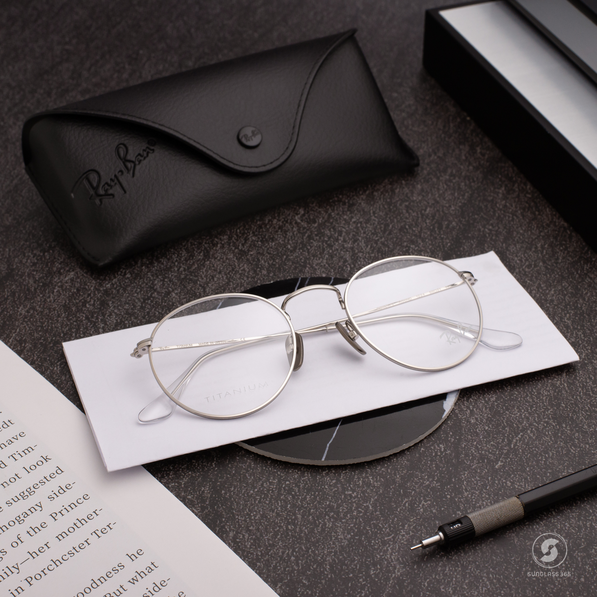 Ray-Ban RX8247V Round Titanium 1224 Silver