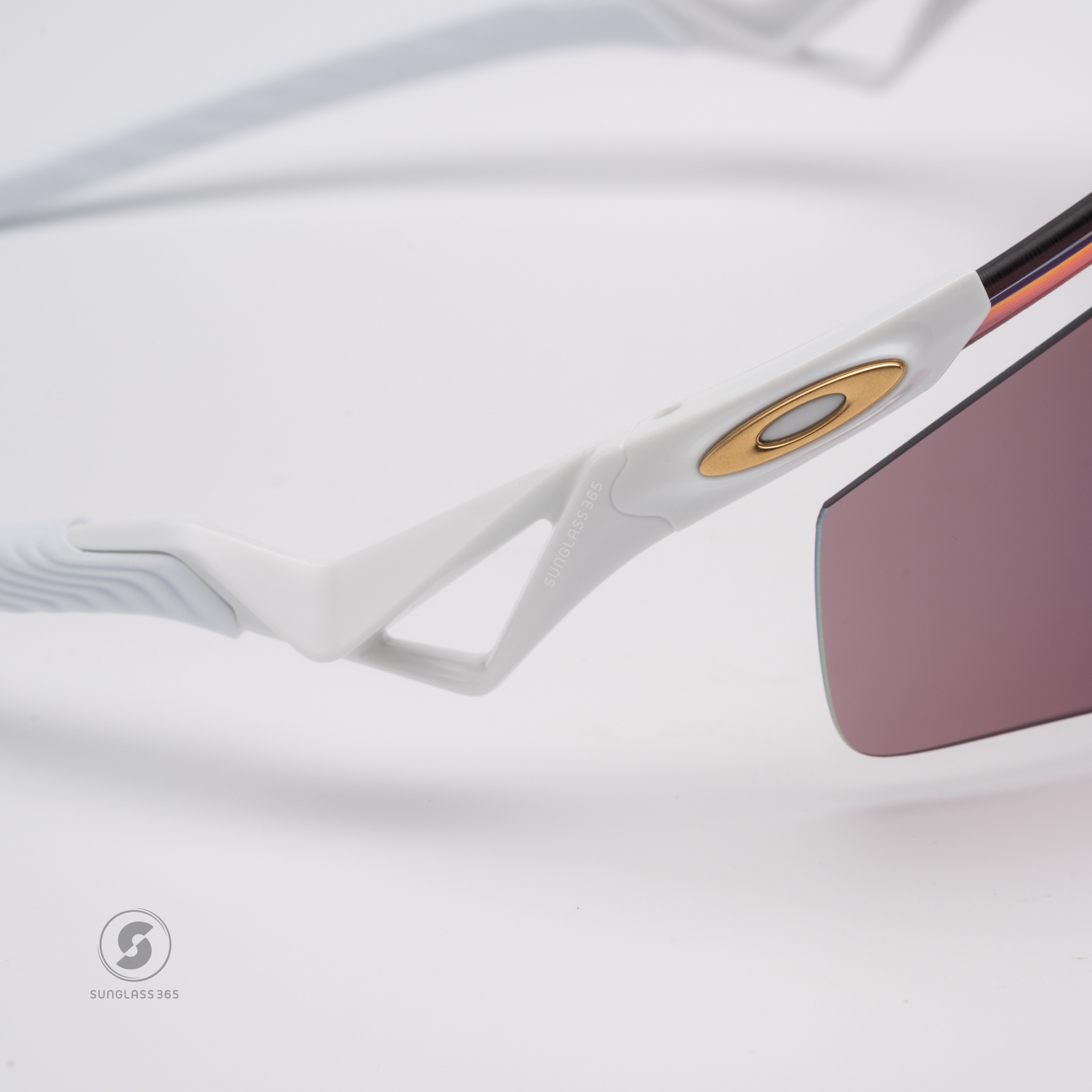 OAKLEY QNTM KATO OO9481D-03 White Prizm Road