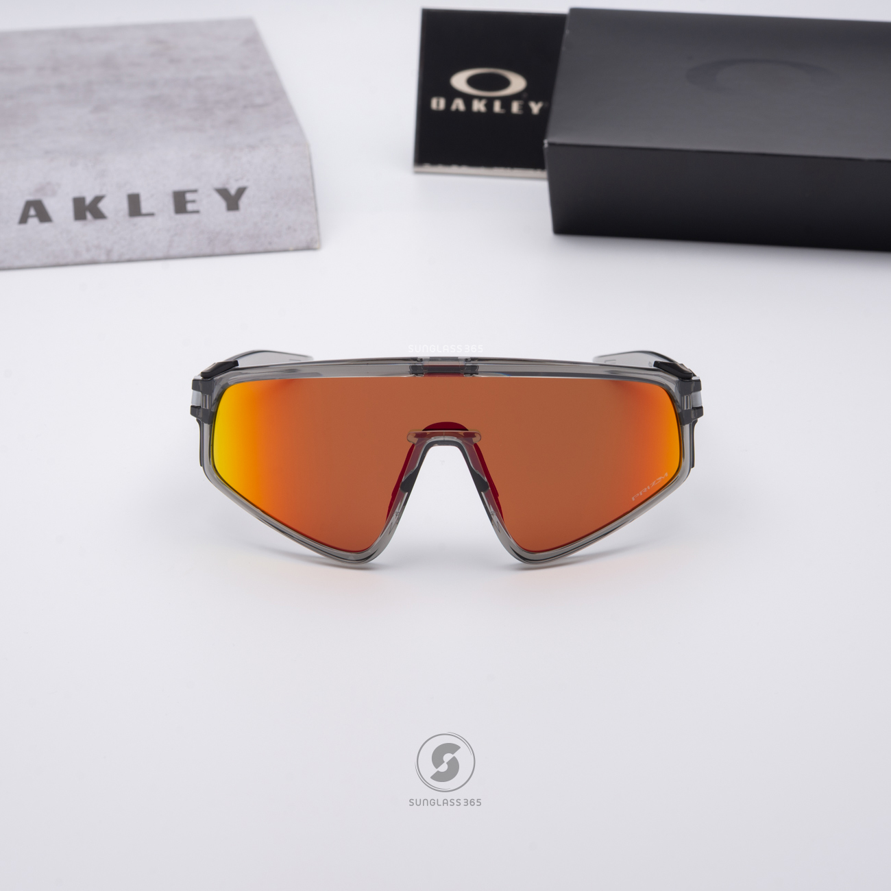 OAKLEY LATCH PANEL OO9404-04 Grey Ink Prizm Ruby